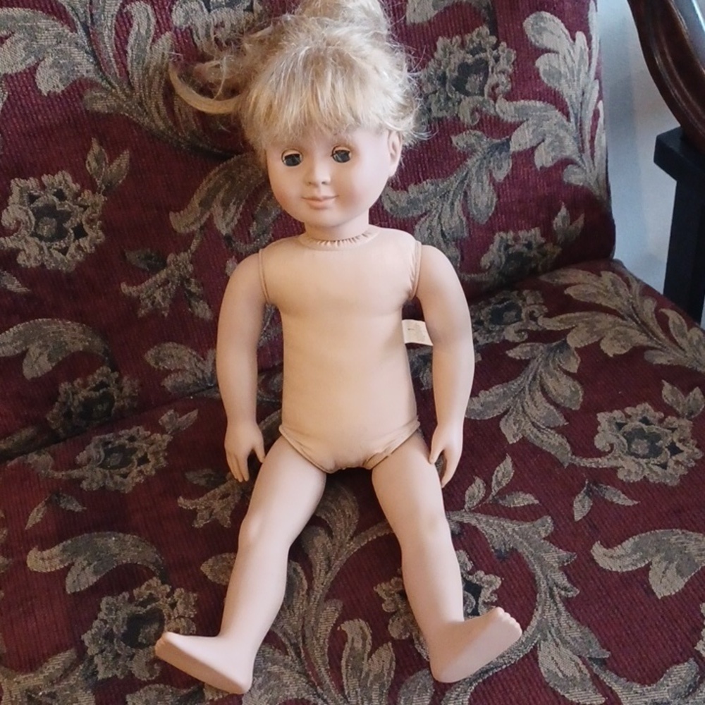 Battat Blonde Hair Doll, 1998